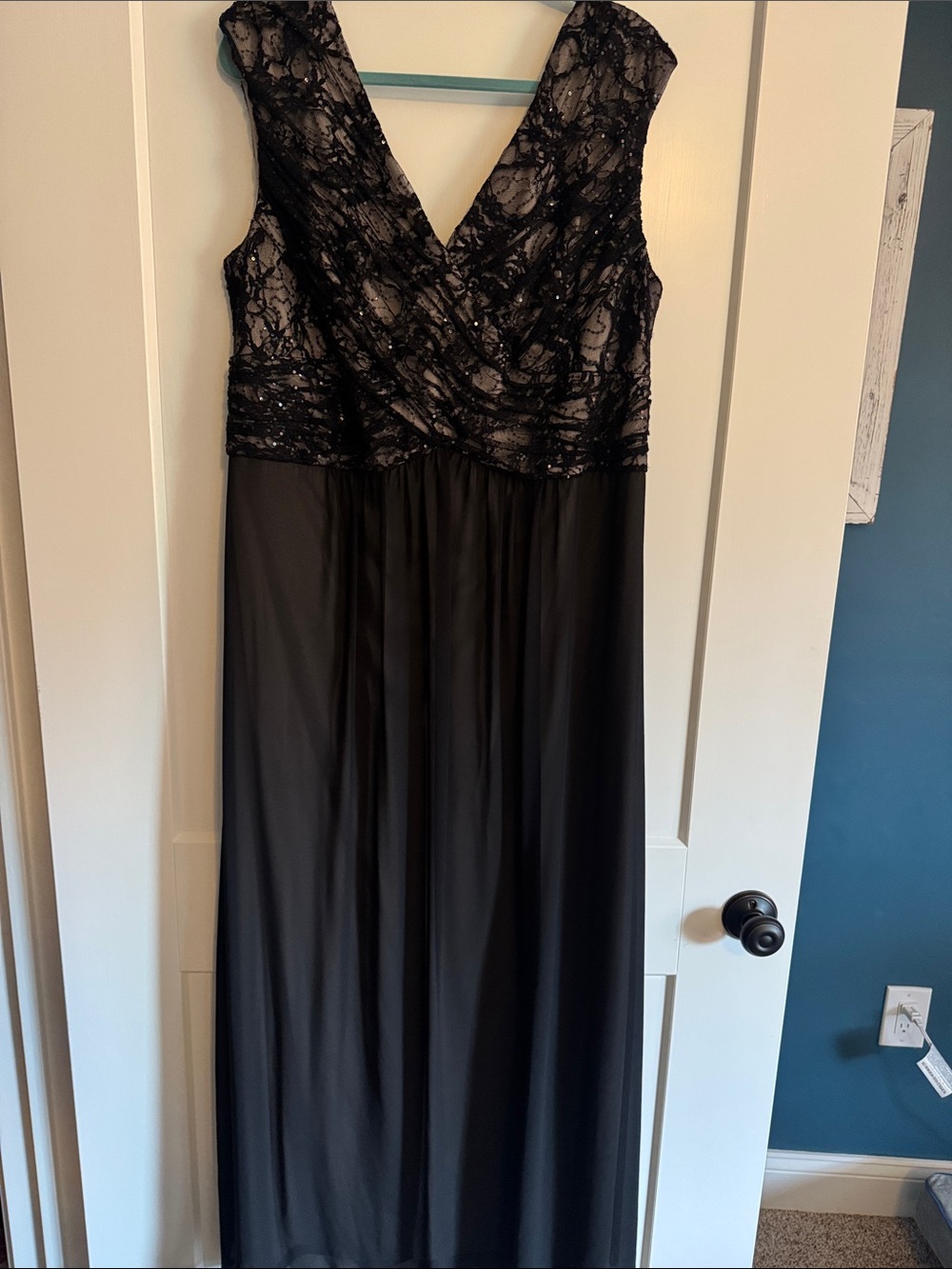 Signature by Sangria Black Lace V-Neck Chiffon Maxi Dress
